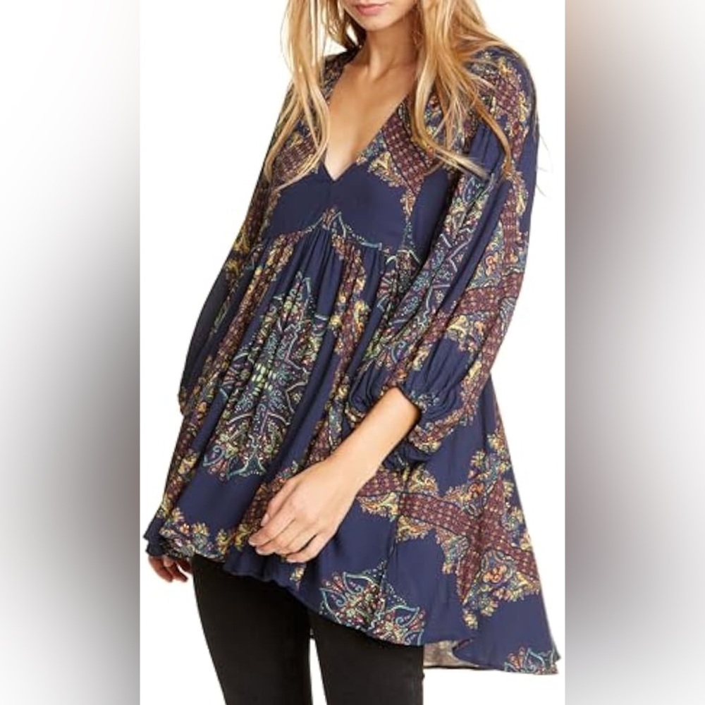 Free People Girl Talk Hi-Low Tunic Blouse Top in Midnight Size XS Boho Print